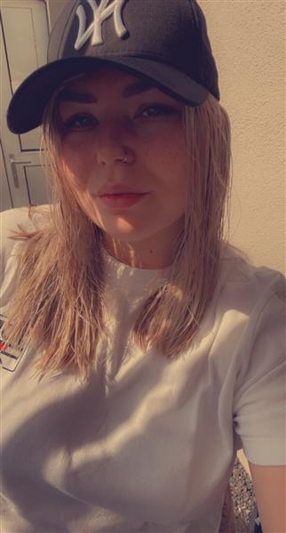 Anouk Broekman
