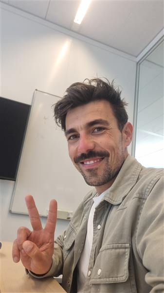 Albert Fernandez