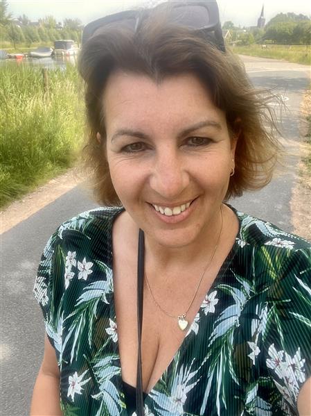 Karen Hulshof