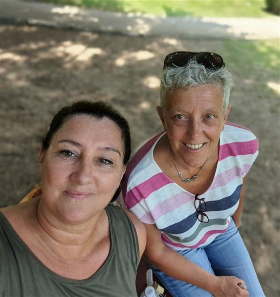 Veronique & Maddy
