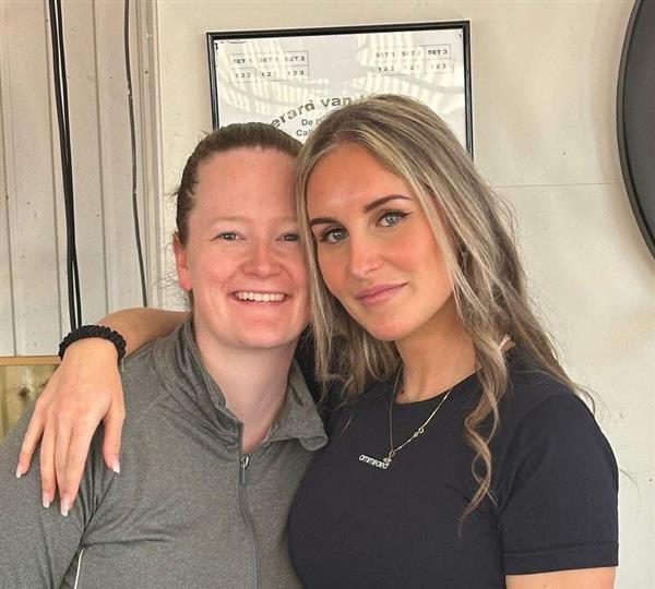 Carin & Rachel